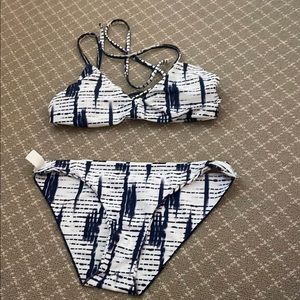 Super cute bathing suit from revolve.